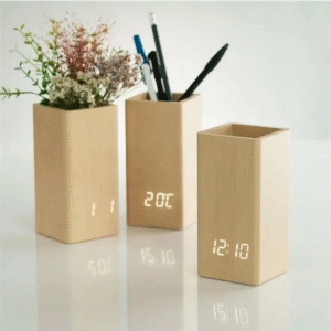 Boîte pour rangement stylos + horloge LED